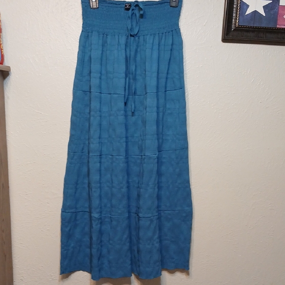 Dresses & Skirts - 🧡NWOT Blue Maxi Skirt Ankle Length